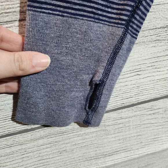 Athleta Cowl Neck Long Sleeve Top, Size XL - Picture 3 of 9